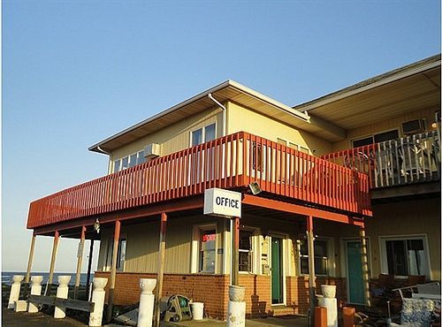 Ocean Court By The Sea Hotel ลองแบรนช์ ภายนอก รูปภาพ
